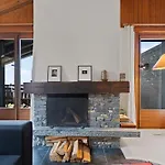 Apartamento Piscine, & Vue Sur Le - 6 Pers
