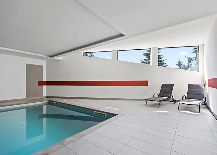 Piscine, & Vue Sur Le - 6 Pers *