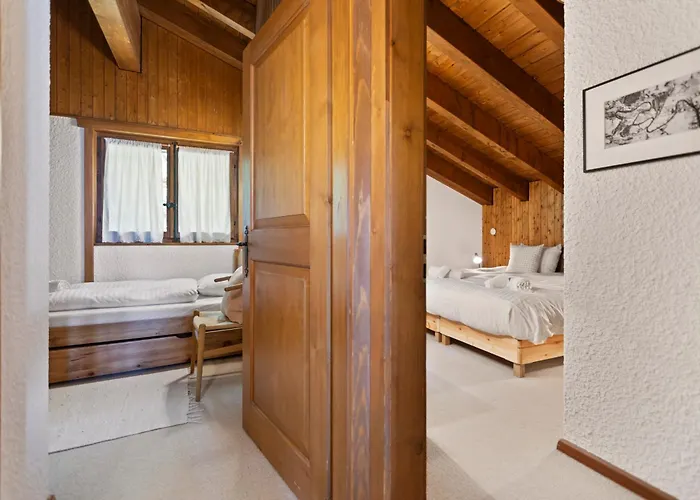 Piscine, & Vue Sur Le - 6 Pers *