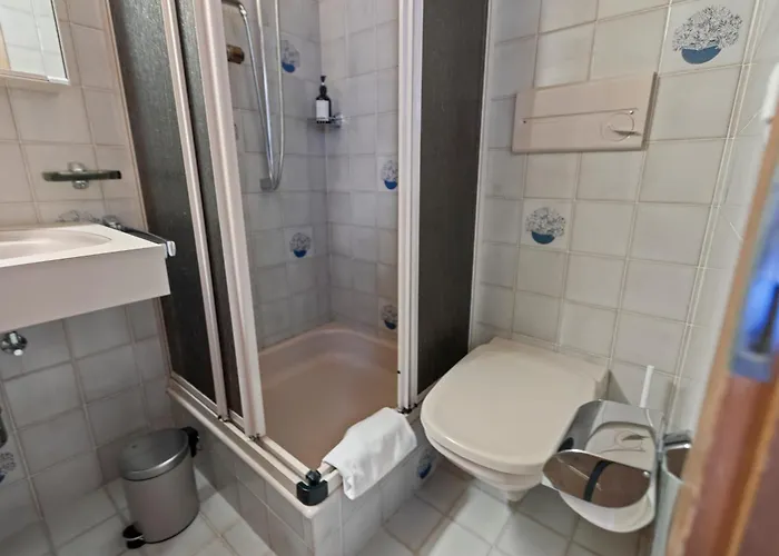 Piscine, & Vue Sur Le - 6 Pers * Кран-Монтана